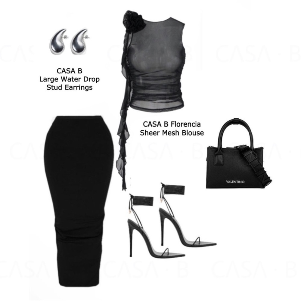NEW to CASA B💫| Florencia Sheer Mesh Flower Appliqué croppedblouse in Black